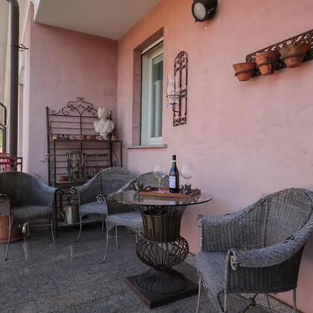 Palazzo Ranzoni Apartment *