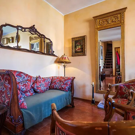 Palazzo Ranzoni Apartamento *